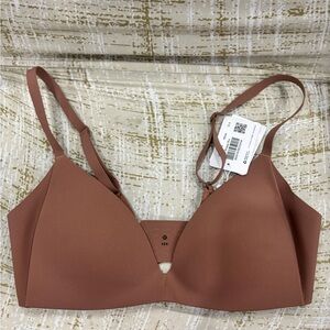 LULULEMON take shape bra